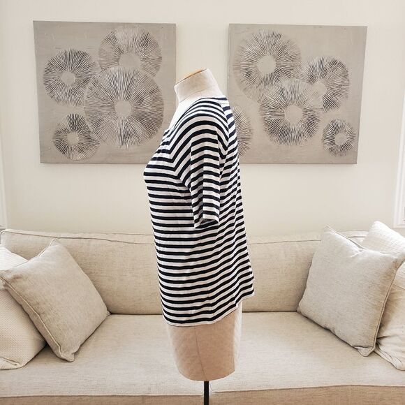 TALBOTS Navy/ White Stripe Short Sleeve Top Size Medium - Picture 4 of 9